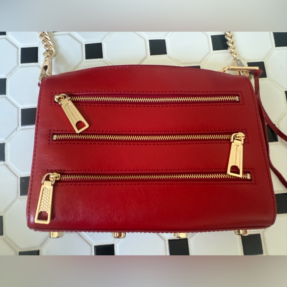 NWT Rebecca Minkoff Mini 5 Zip Convertible Clutch in “KISS” Red - Picture 4 of 14